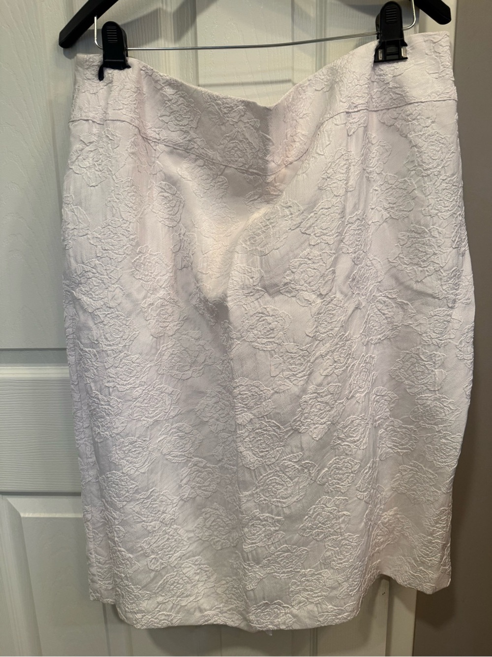 Textured Floral Embossed white skirt
